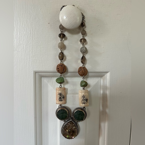 Stephen Dweck Hand Carved One of a Kind Sterling Silver Quartz Jade Necklace - Picture 10 of 10